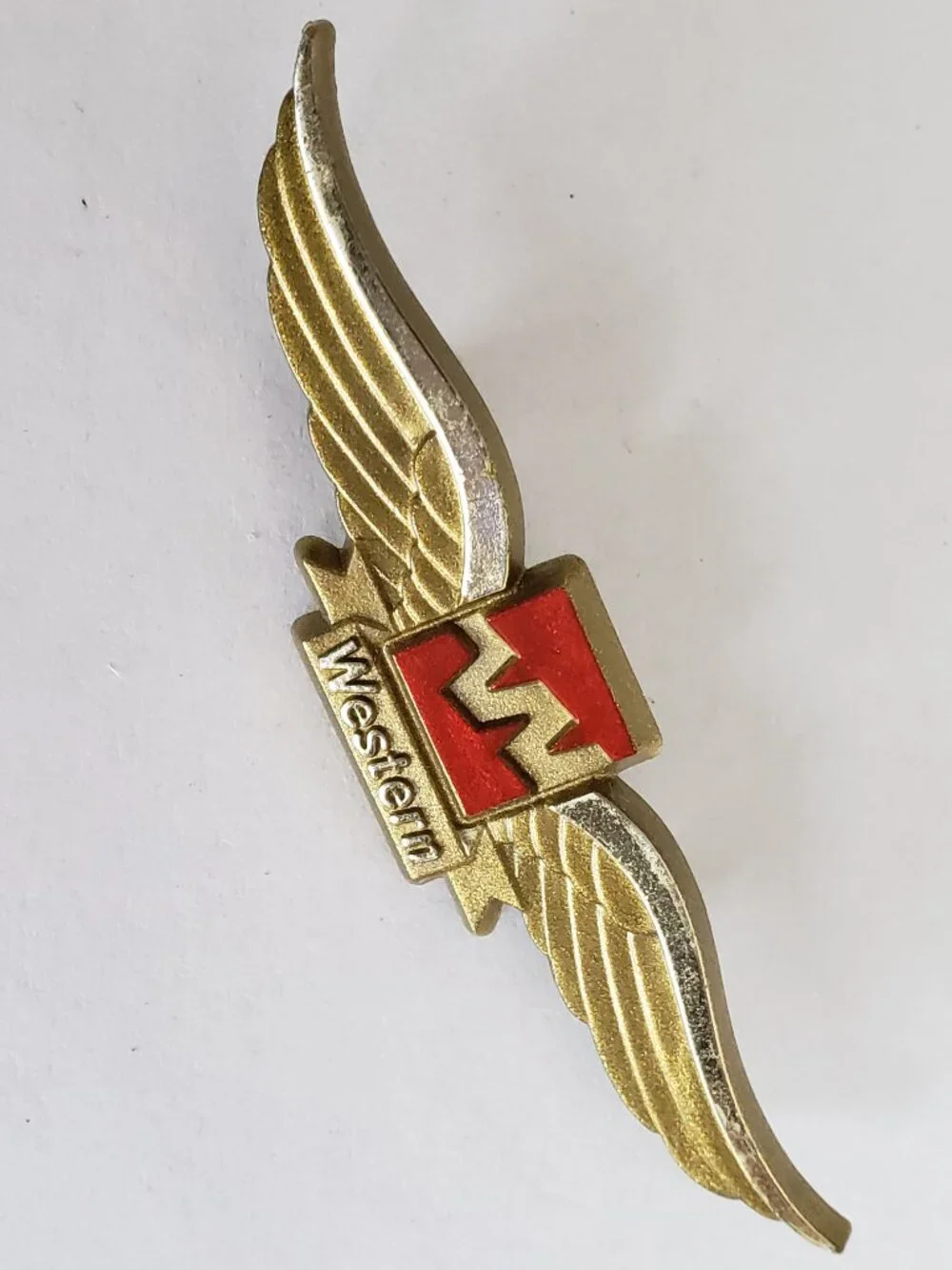 Vintage Western Airlines Junior Pilot Plastic Wings Pin - Measure 2 5/8
